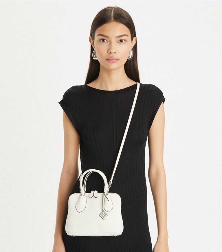 Tory Burch designer borse a spalla Mini borsa a bauletto Swing in White angle
