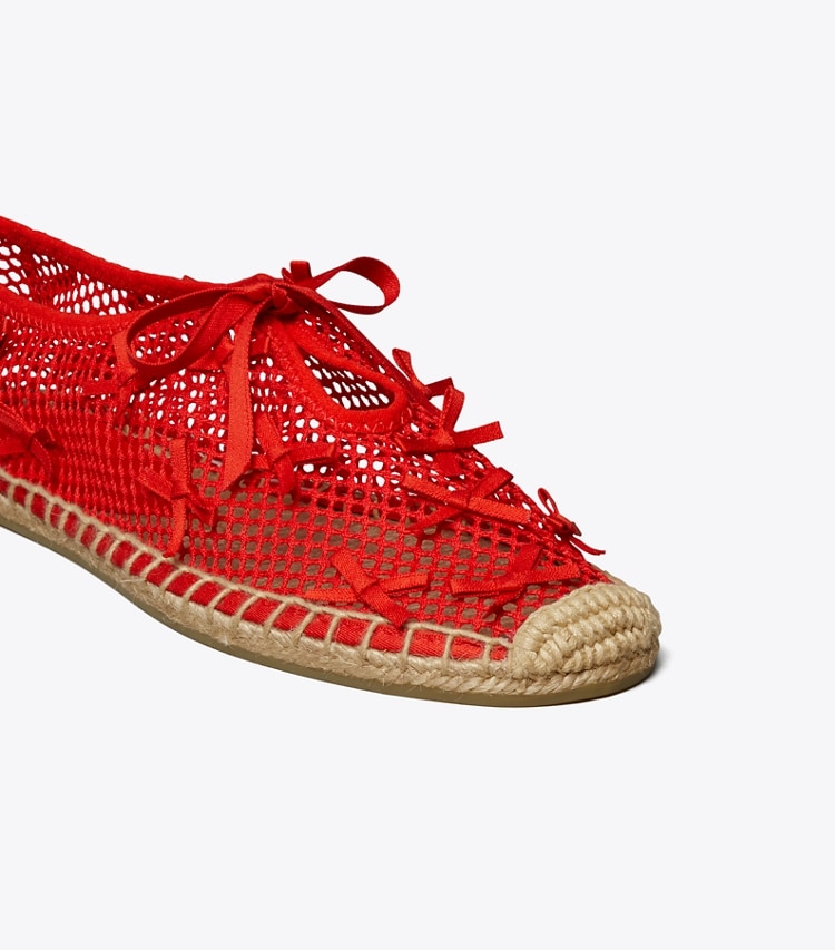Tory Burch designer エスパドリーユ ミニ ボウ メッシュ エスパドリーユ in BLAZING RED / BLAZING RED ディテール