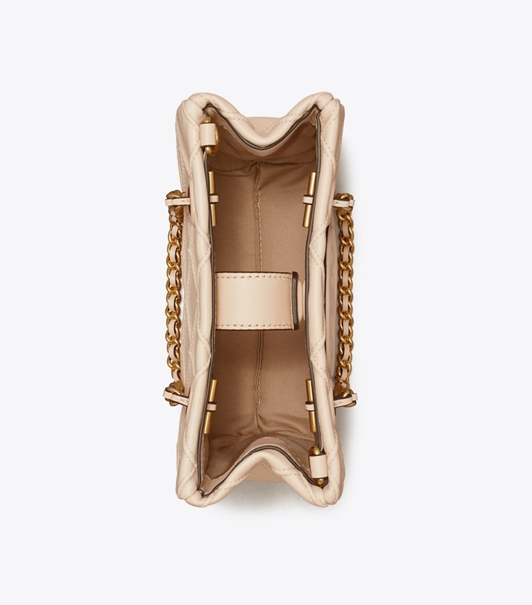 Tory Burch designer sacs à bandoulière Mini cabas Fleming en cuir souple à chaînette in New Cream angle