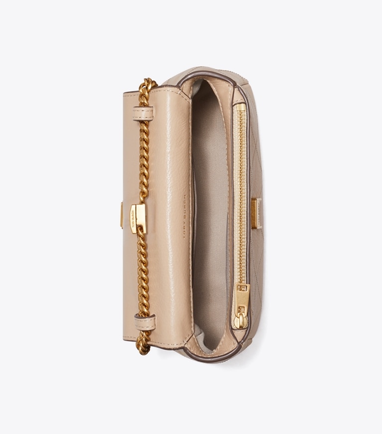 Tory Burch designer クロスボディバッグ チャーリー キルト トップハンドル ミニ クロスボディバッグ in Soft Cement オーバーヘッド