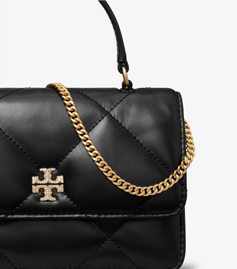Tory Burch designer ミニバッグ キラ ダイヤモンドキルト パヴェ ロゴ トップハンドル ミニチェーンウォレット in Black angle