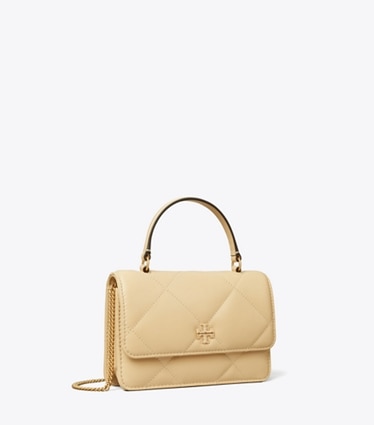Tory Burch designer ミニバッグ キラ パヴェ ロゴ ダイヤモンドキルト トップハンドル ミニチェーンウォレット in Vanilla Soft Serve angle