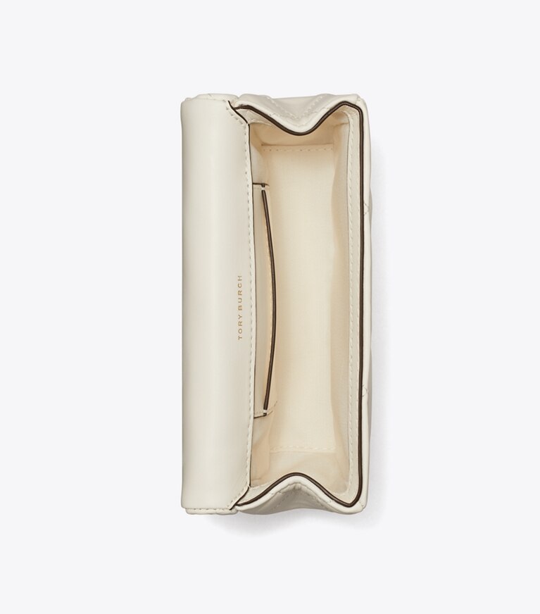 Tory Burch designer crossbody bags Mini Kira Tasche mit Umschlag und Rautensteppung in Warm White angle