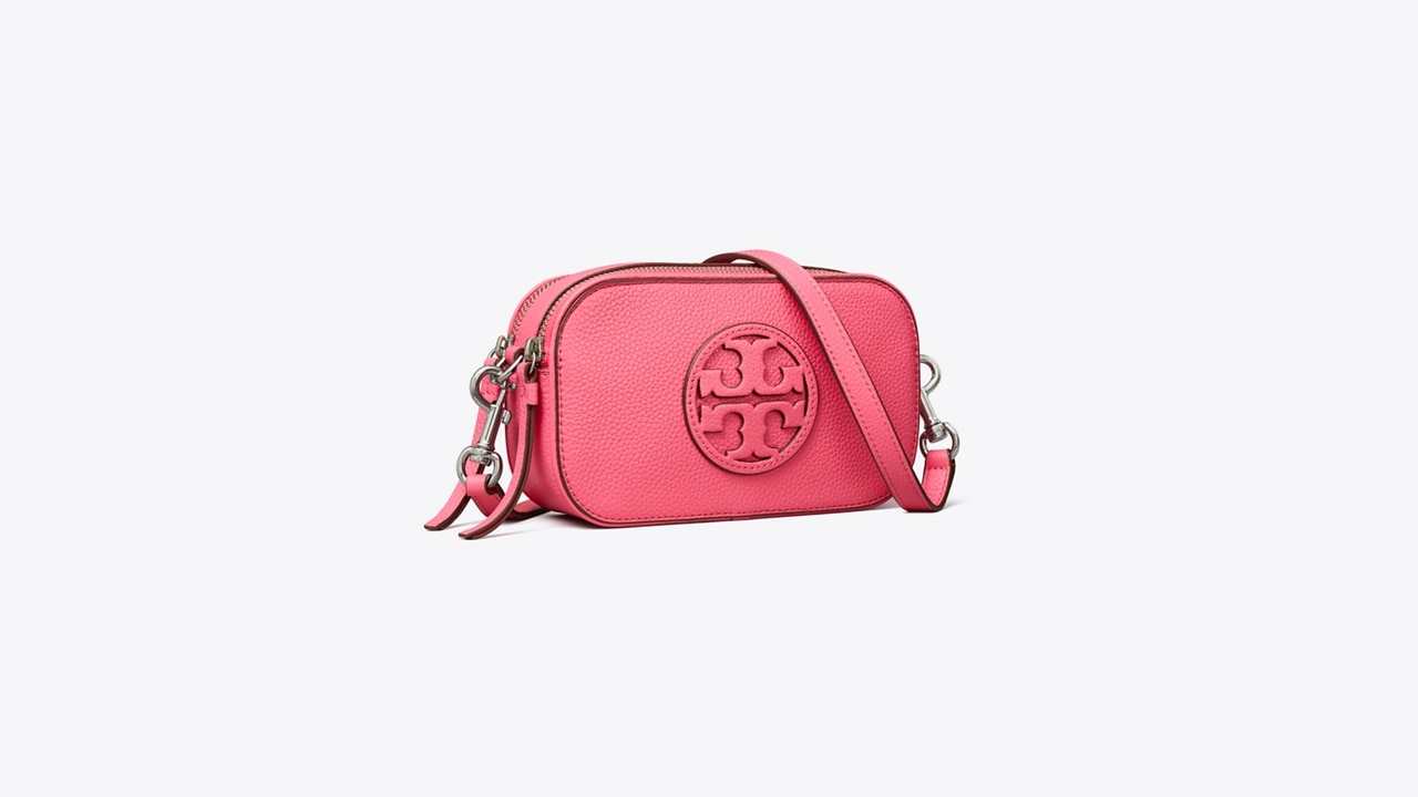 Tumblr  Bags, Purses, Hot pink bag