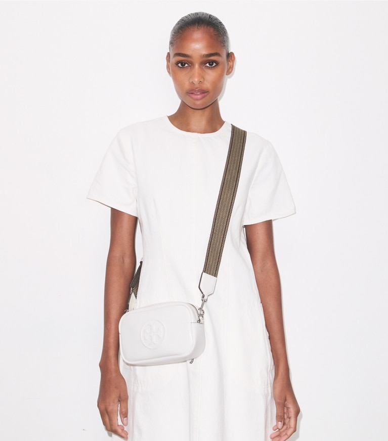 Tory Burch designer crossbody bags Mini Miller natuura™ Crossbody Bag in Bianco accessory on model