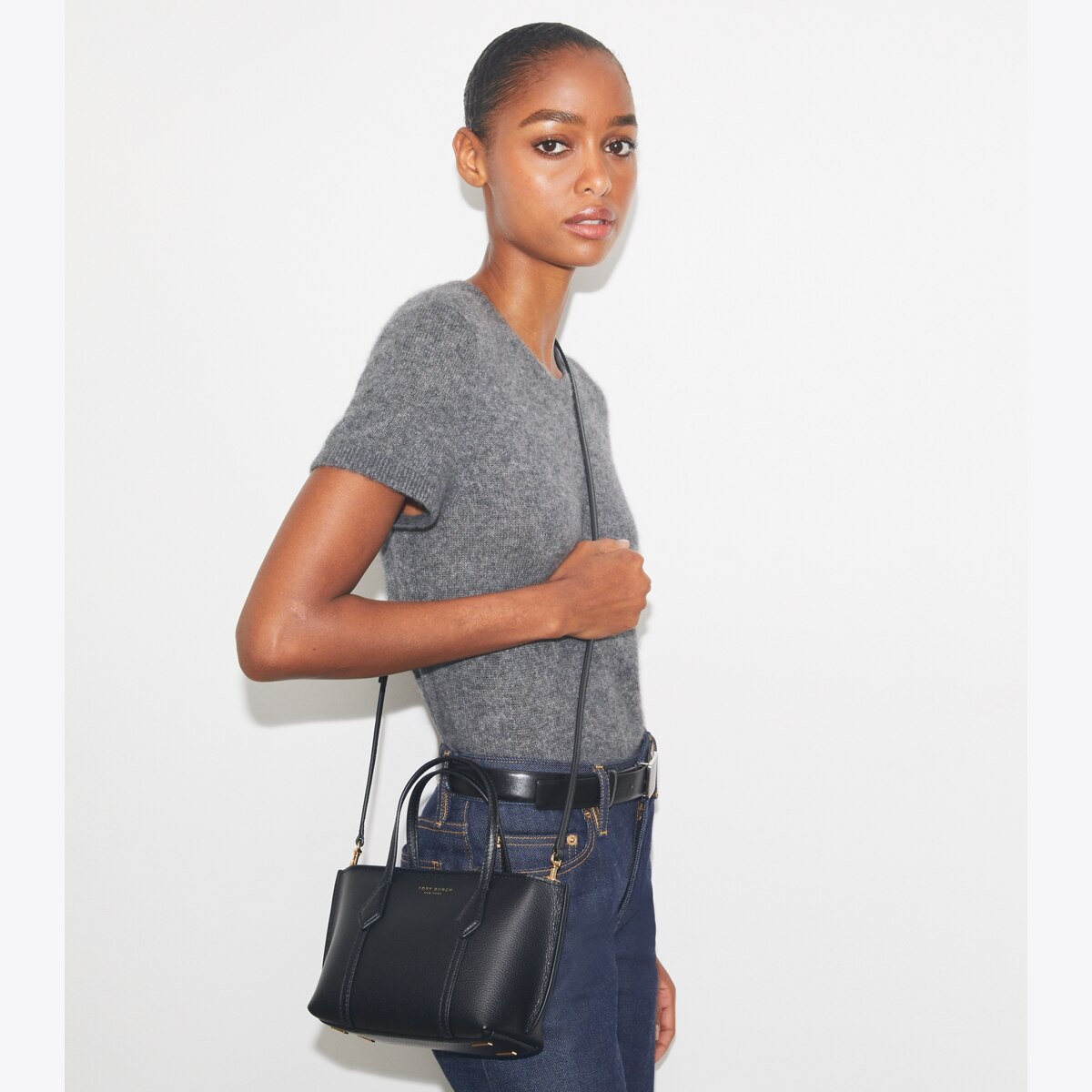 ☆☆Tory Burch☆☆ Tory Burch 24 S/S Women's Mini Perry Cros Mini Perry Coated Canvas Tote: Women's Handbags | Crossbody