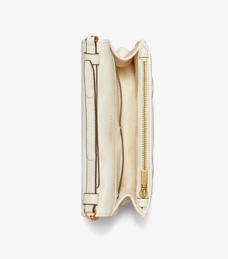 Tory Burch designer mini bags Mini portafoglio con catena e manico superiore Kira con trapuntatura a trapezio in Warm White angle
