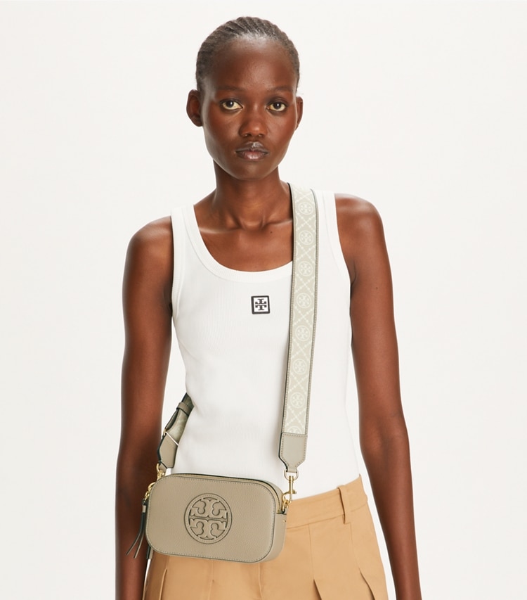 Tory Burch designer sacs à bandoulière Mini sac à bandoulière Miller in Fresh Clay accessory on model