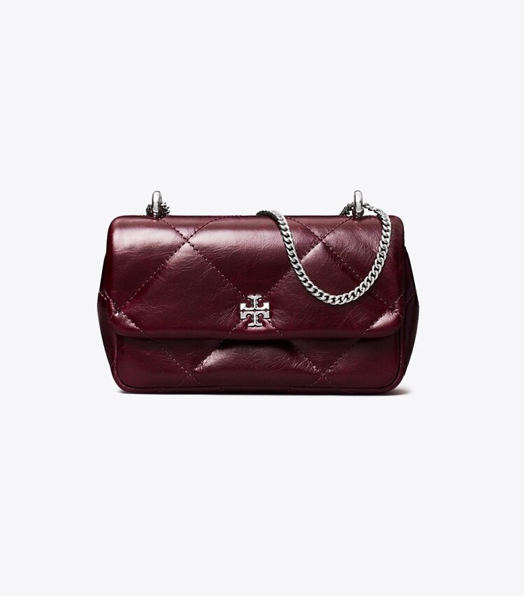 Tory Burch designer sacs à bandoulière Mini sac à rabat Kira matelassé effet vieilli dans Dark Carmine de face