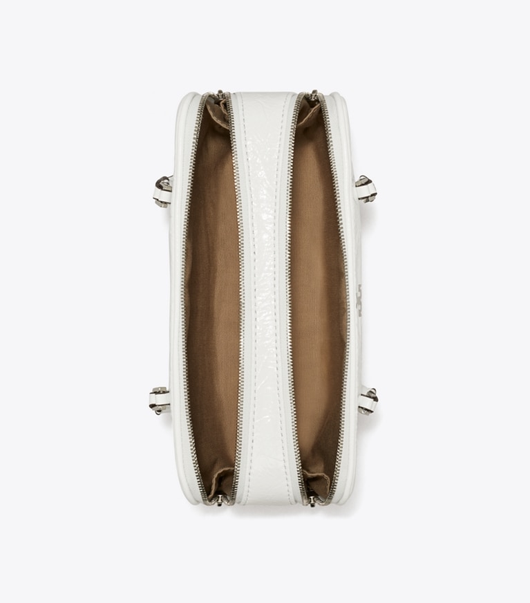 Tory Burch designer sacs porté épaule Mini sac Marshmallow en cuir froissé dans White vue du dessus