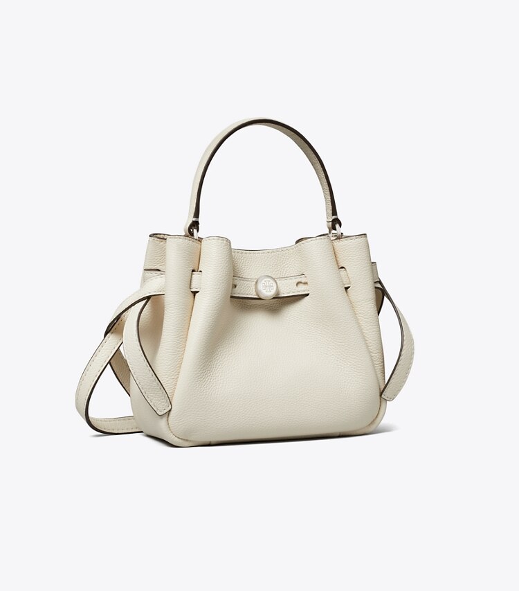 Tory Burch designer sacs à bandoulière Mini sac seau Romy dans Light Cream angle