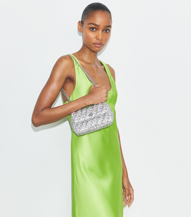 Tory Burch designer borse a spalla Minibag Kira intrecciata con pattina in Silver accessory on model