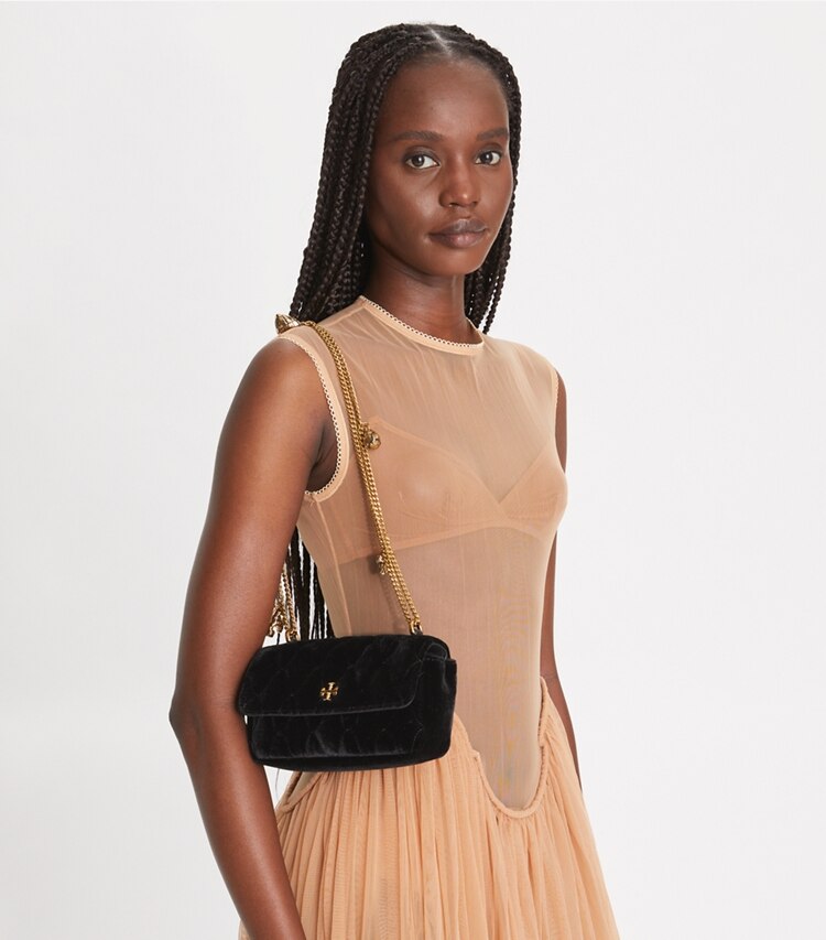 Tory Burch diseñador bolsos bandolera Minibolso Kira de terciopelo con solapa en Black accesorio en modelo