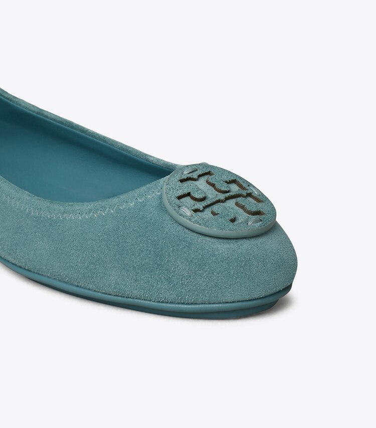Tory Burch designer loafers Minnie Reiseballerina aus Wildleder in SERENO detail