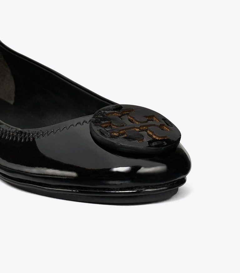 Tory Burch designer flats Minnie Travel Ballet in PERFECT BLACK angle