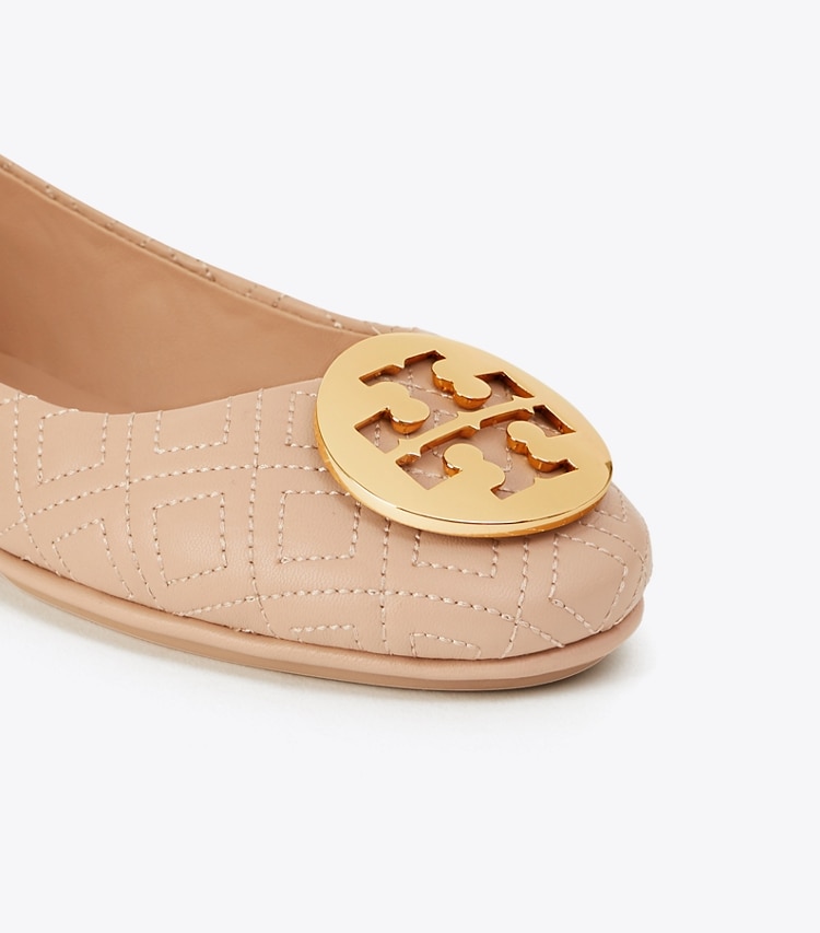 Tory Burch designer flats Minnie Travel Ballet Flat, Quilted Leather in Goan Sand/Gold detail