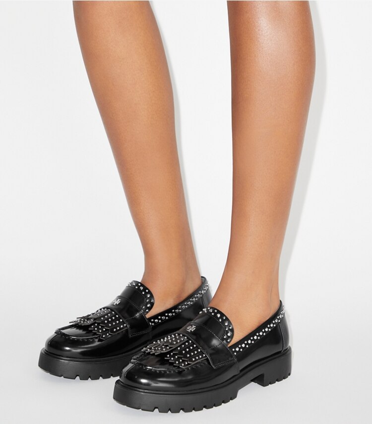 Tory Burch diseñador zapatos planos Mocasín clásico con flecos y lengüeta en PERFECT BLACK accesorio en modelo