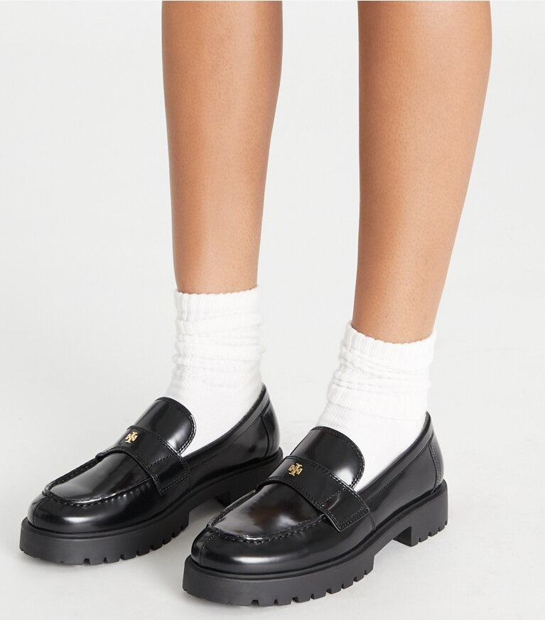 Tory Burch diseñador zapatos planos Mocasín clásico con suela dentada en PERFECT BLACK adicional en modelo
