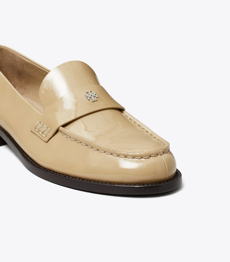 Tory Burch diseñador zapatos planos Mocasín clásico en PALO SANTO detalle