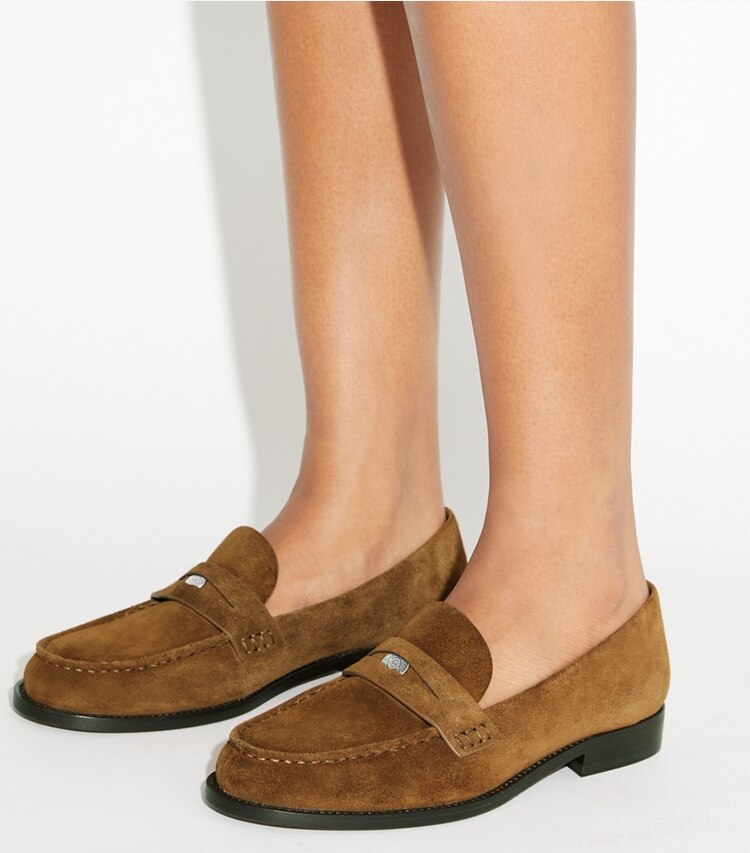 Tory Burch diseñador zapatos planos Mocasín clásico Penny en WILD TOBACCO accesorio en modelo