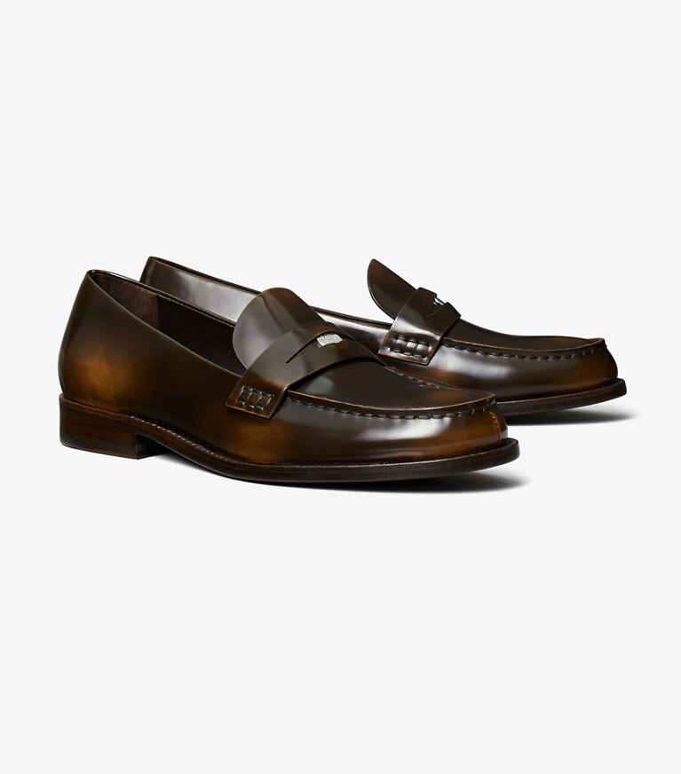 Tory Burch diseñador zapatos planos Mocasín clásico Penny en BRUSHED CHOCOLATE ángulo