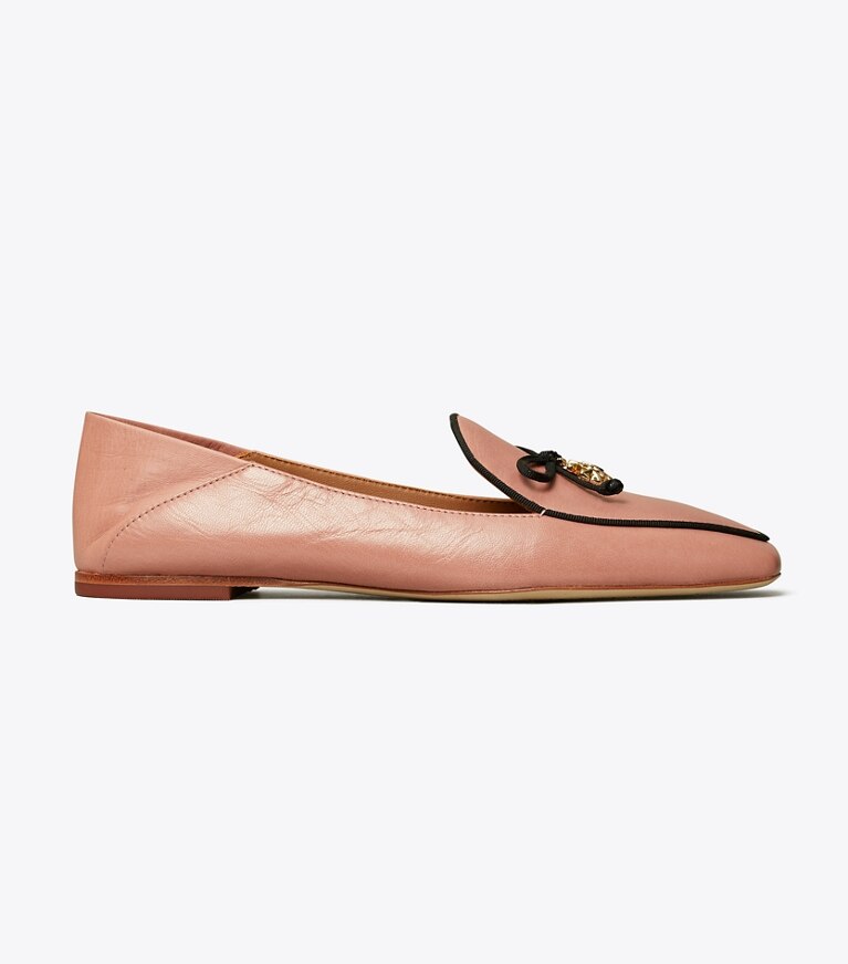 Tory Burch diseñador zapatos planos Mocasín con dije Tory bicolor en ROSA / PERFECT BLACK lateral