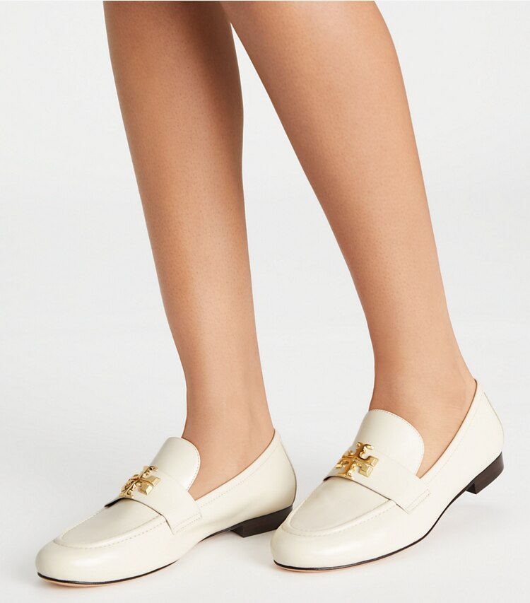 Tory Burch diseñador zapatos planos Mocasín Eleanor en LIGHT CREAM accesorio en modelo