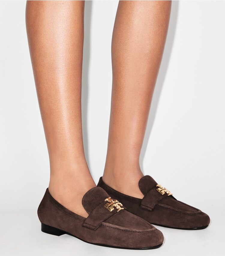 Tory Burch diseñador zapatos planos Mocasín Eleanor en DARK COCOA / GOLD accesorio en modelo