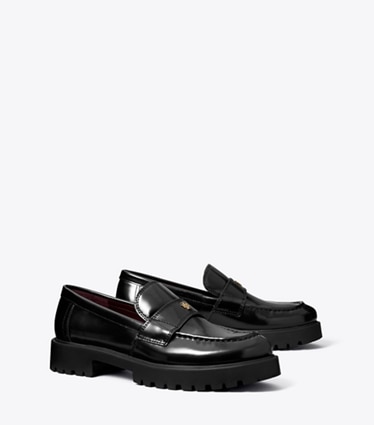 Tory Burch diseñador zapatos planos Mocasines clásicos con suela acanalada en PERFECT BLACK ángulo