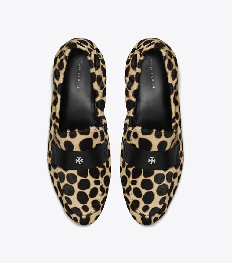 Tory Burch designer mocassins Mocassins ballerines in TRENCH / PERFECT BLACK angle