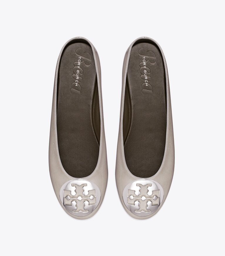 Tory Burch designer mocassins Mule de ballet Reva dans GRAY CLAY vue du dessus