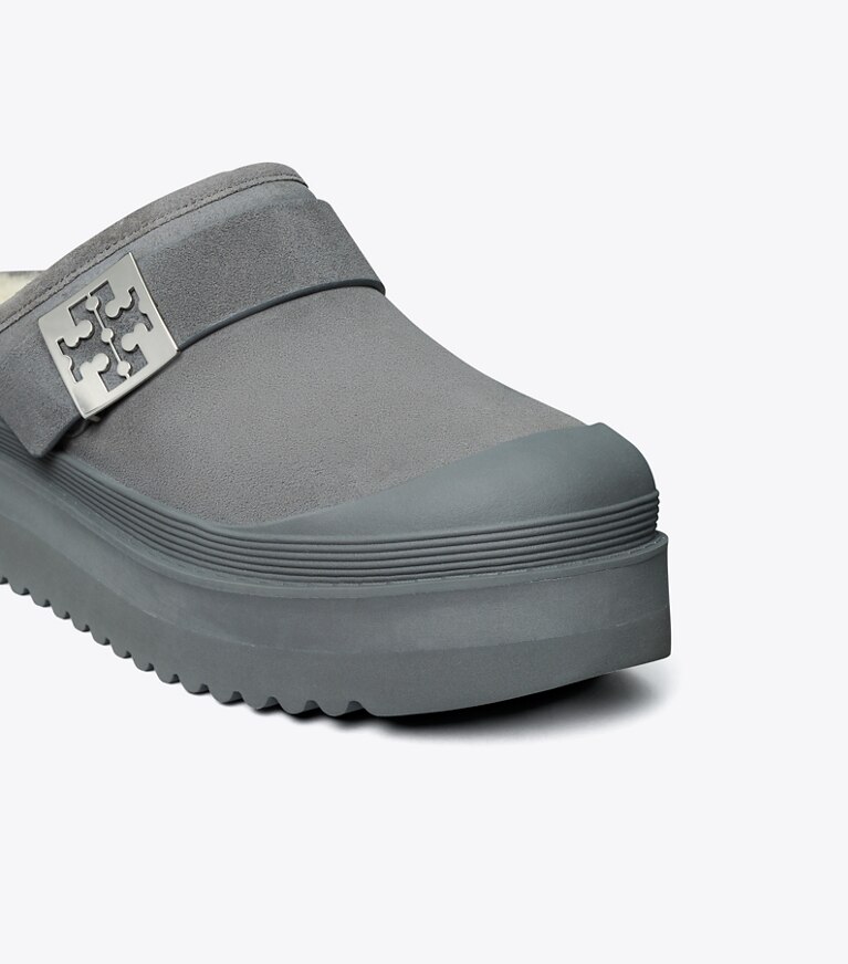 Tory Burch designer mocassins Mules à plateforme Mellow in CHARCOAL GRAY / SILVER angle