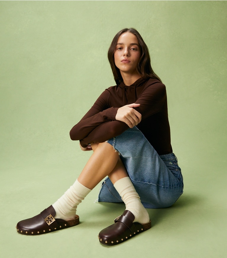 Tory Burch designer mocassins Mules Mellow cloutées in DEEP MOCHA / GOLD studio