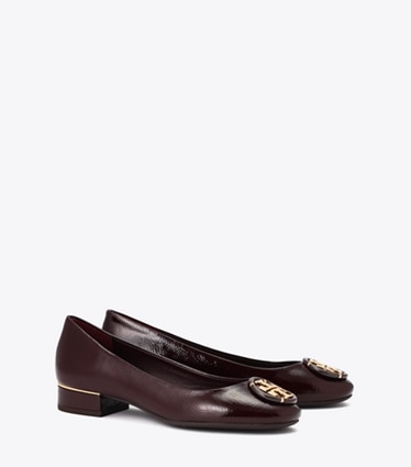 Tory Burch designer フラット マルチ ロゴ ブロックヒール in AGNELLO angle