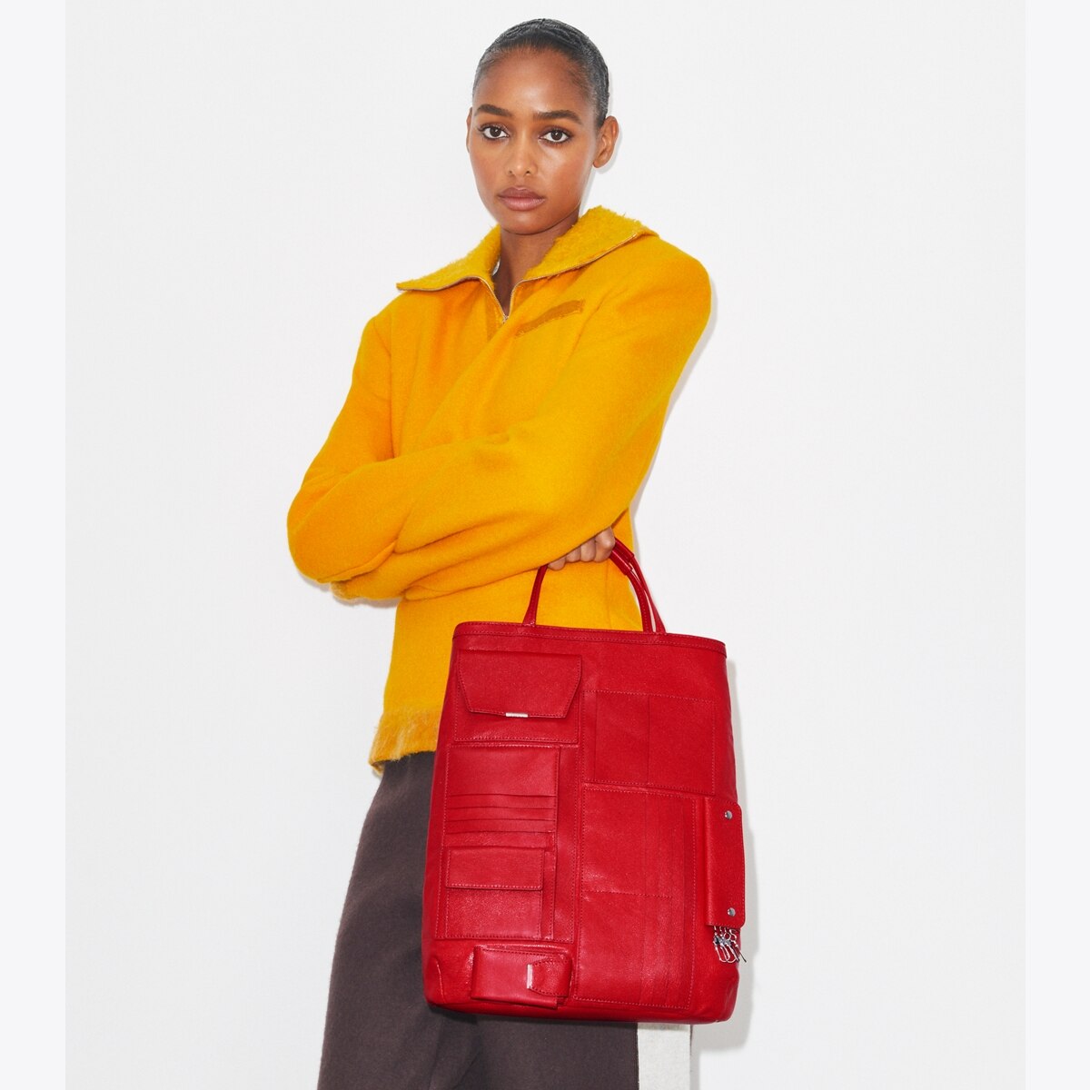 multi-pocket-tote-accessory-on