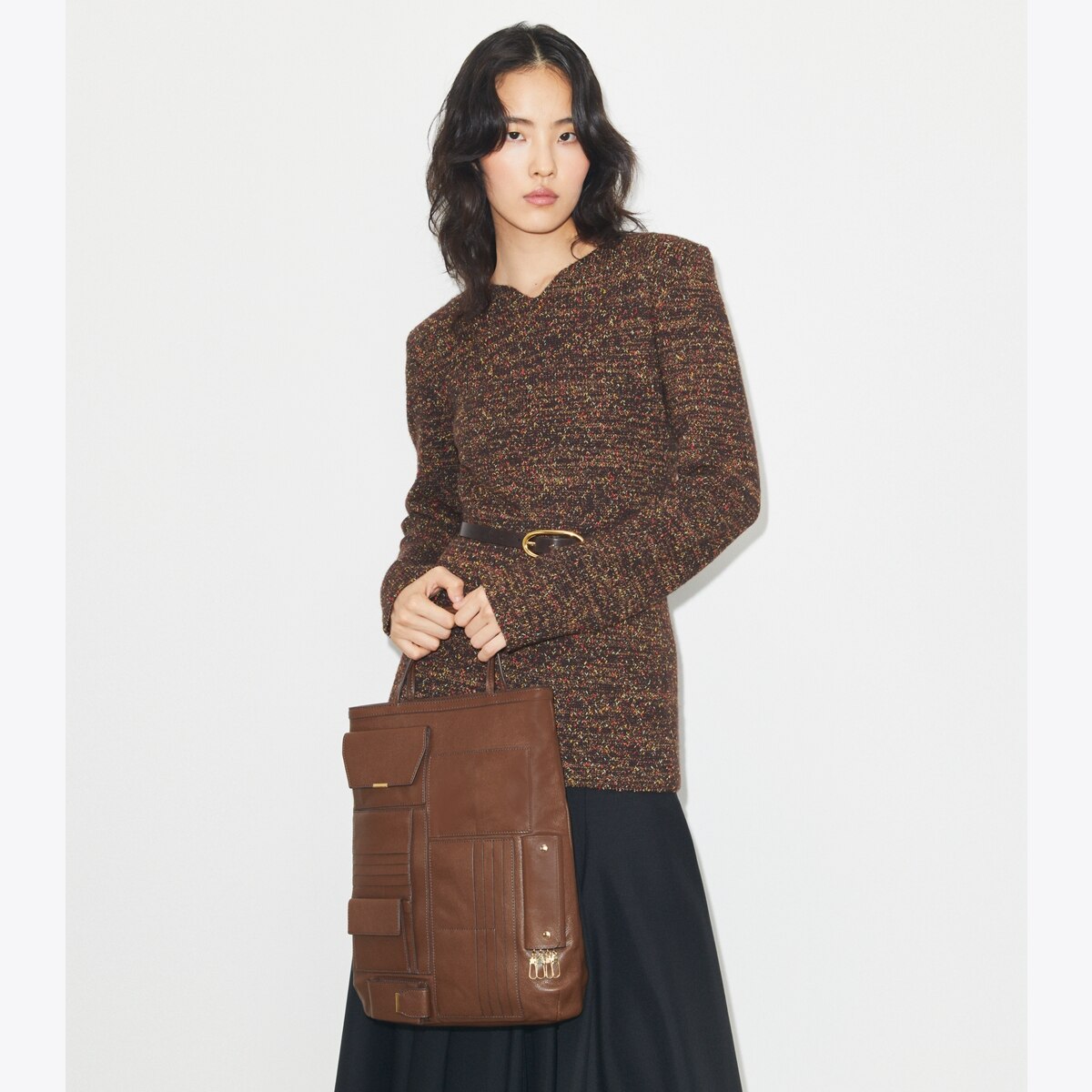 multi-pocket-tote-accessory-on