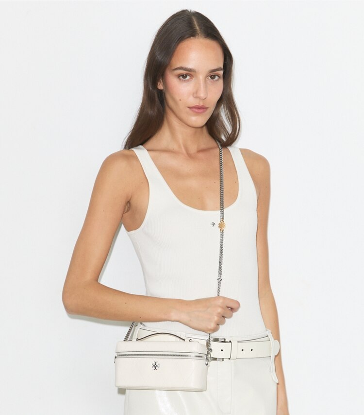 Tory Burch diseñador bolsos bandolera Neceser acolchado Charlie en Light Cream / Charms adicional en modelo
