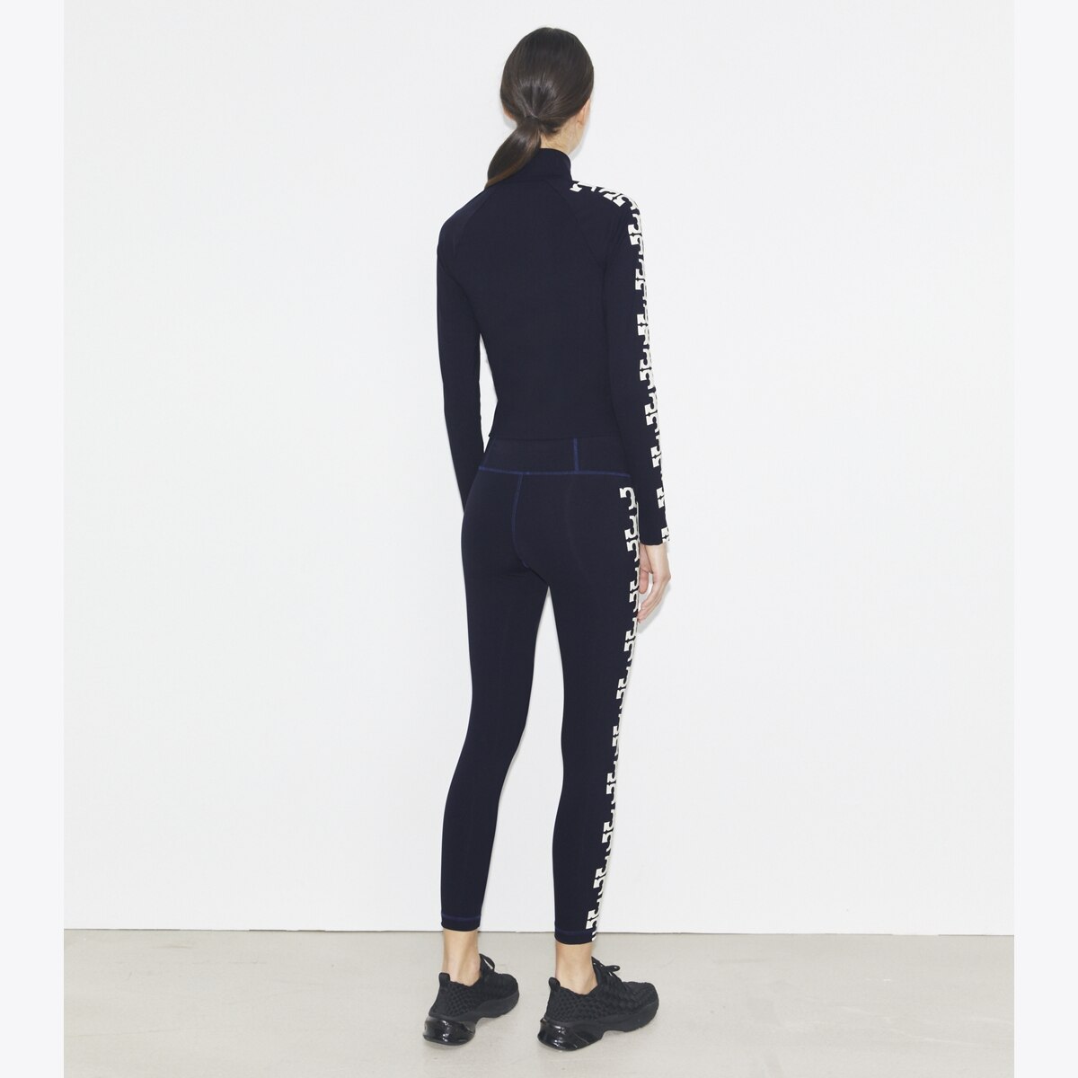 【riry3】TORY BURCH ブラック テーラードジャケット Denim Blazer: Women's Designer Jackets | Tory Burch