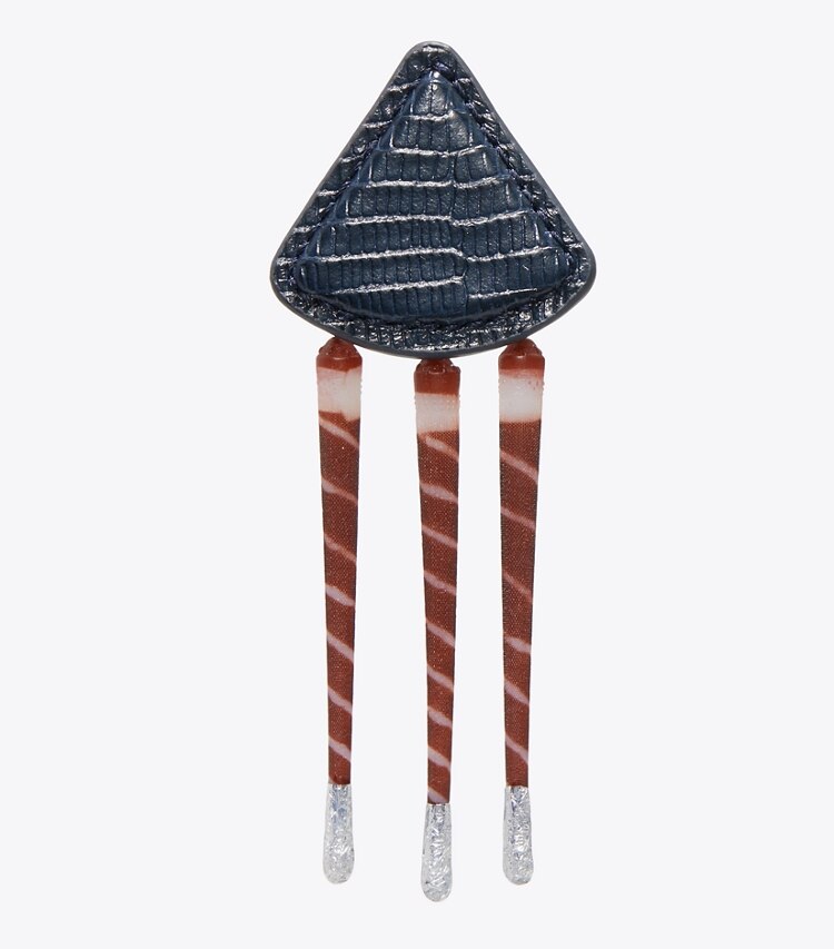 Tory Burch designer orecchini Orecchini Tiger in pelle in Aged Silver / Navy dettaglio