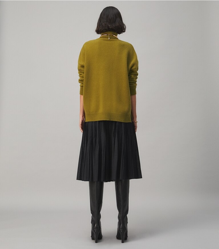 Tory Burch designer sweaters Oversized Turtleneck in HAZEL GREEN front