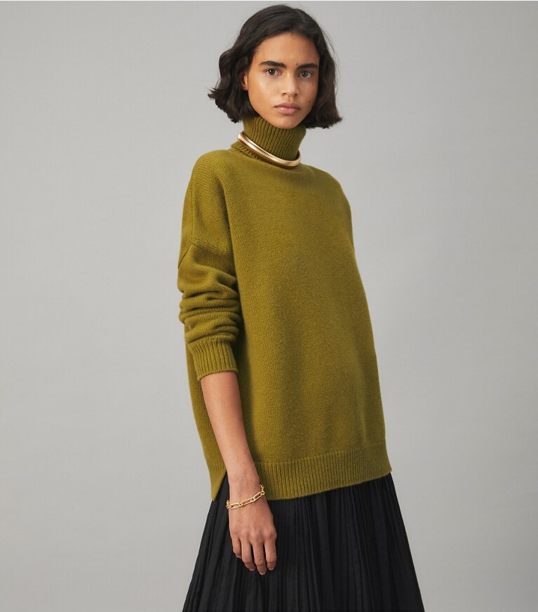 Tory Burch designer sweaters Oversized Turtleneck in HAZEL GREEN front