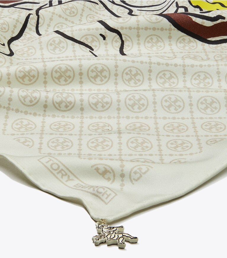 Tory Burch diseñador bufandas Pañoleta de seda con querubín con monograma en forma de T en Beige Cherubs detalle