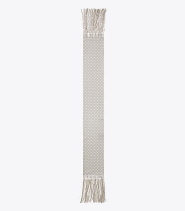 Tory Burch diseñador bufandas Pañuelo rectangular con flecos y monograma T en Grey vista superior