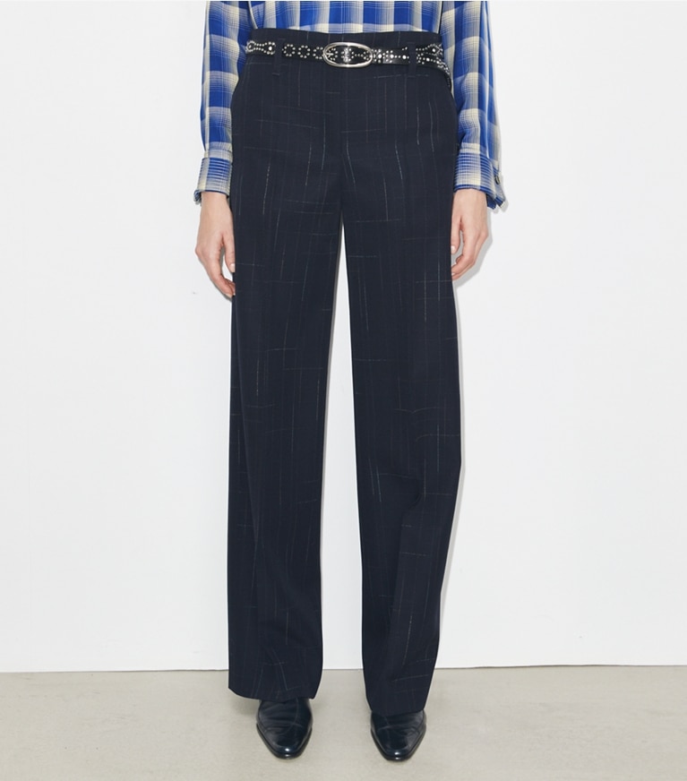 Tory Burch diseñador prendas de abajo Pantalón de lana de pierna ancha en Dark Navy / Copper detalle en modelo