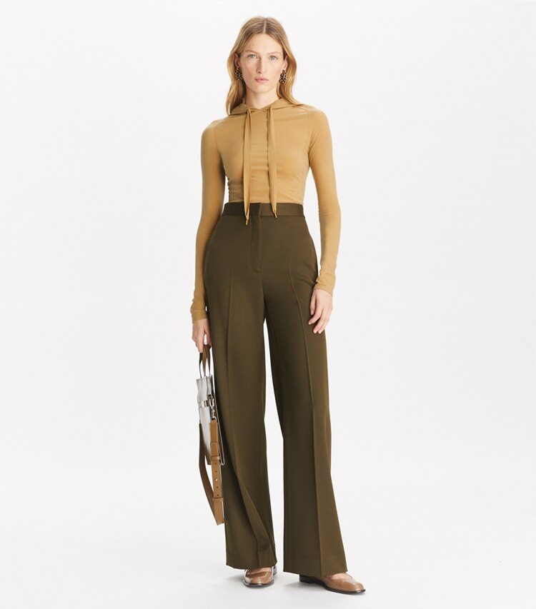 Tory Burch diseñador prendas inferiores Pantalón de lana de pierna ancha en Olive Green frente en modelo