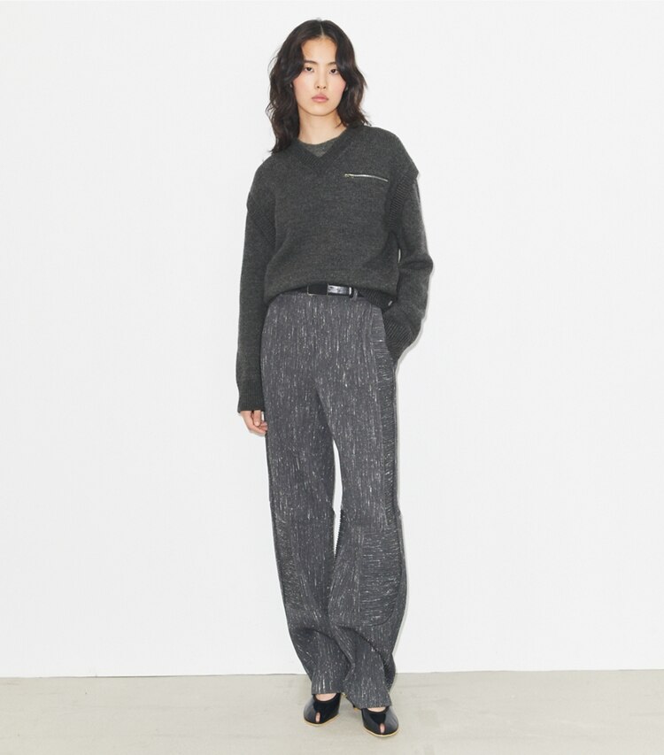 Tory Burch diseñador prendas inferiores Pantalón de lana de pierna ancha en Charcoal/White frente en modelo