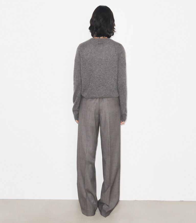 Tory Burch diseñador prendas inferiores Pantalón de lana en Black / Gray parte posterior en modelo