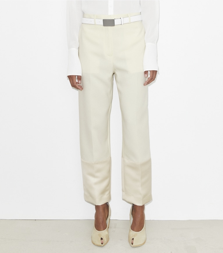 Tory Burch designer bas Pantalon court en crêpe in French Cream front