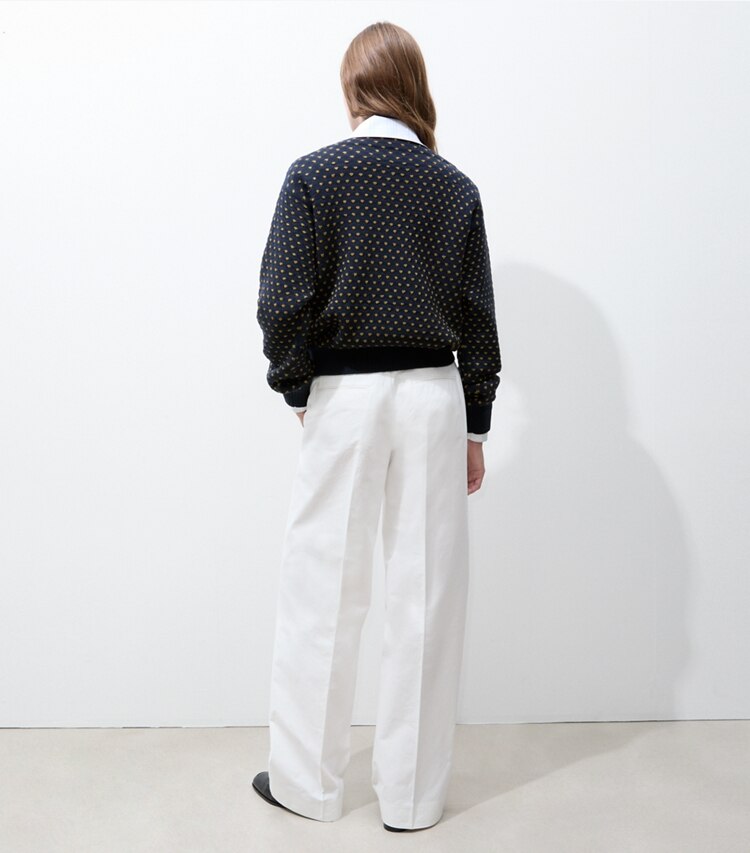 Tory Burch designer bas Pantalon en coton brossé dans White sur modèle, de dos