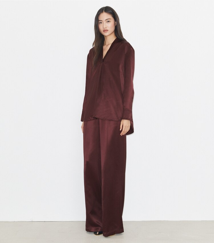 Tory Burch designer bas Pantalon en viscose in Merlot sur mannequin, devant